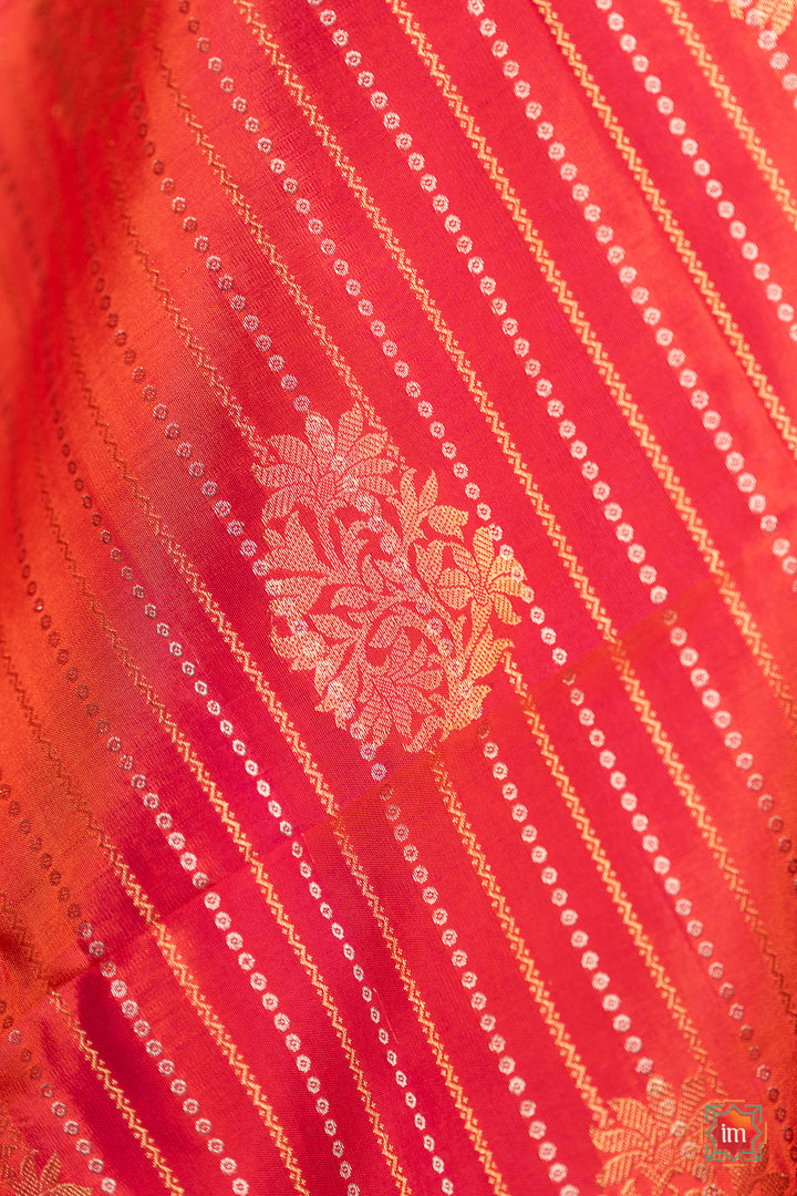 Pink-With-Green-Molkalmuru-Soft-Silk-Saree-Sundari-4-The-Indian-Motf