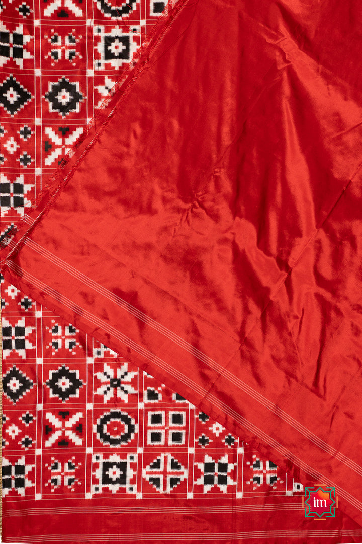 Red Telia Rumal Inspired Pochampally Double Ikkat Silk Saree Paalki-7-The Indian Motif