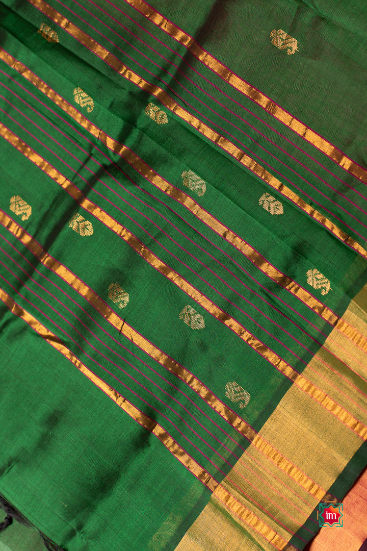 Red With Green Venkatatgiri Silk Cotton Saree Vismayam 7-The Indian Motif