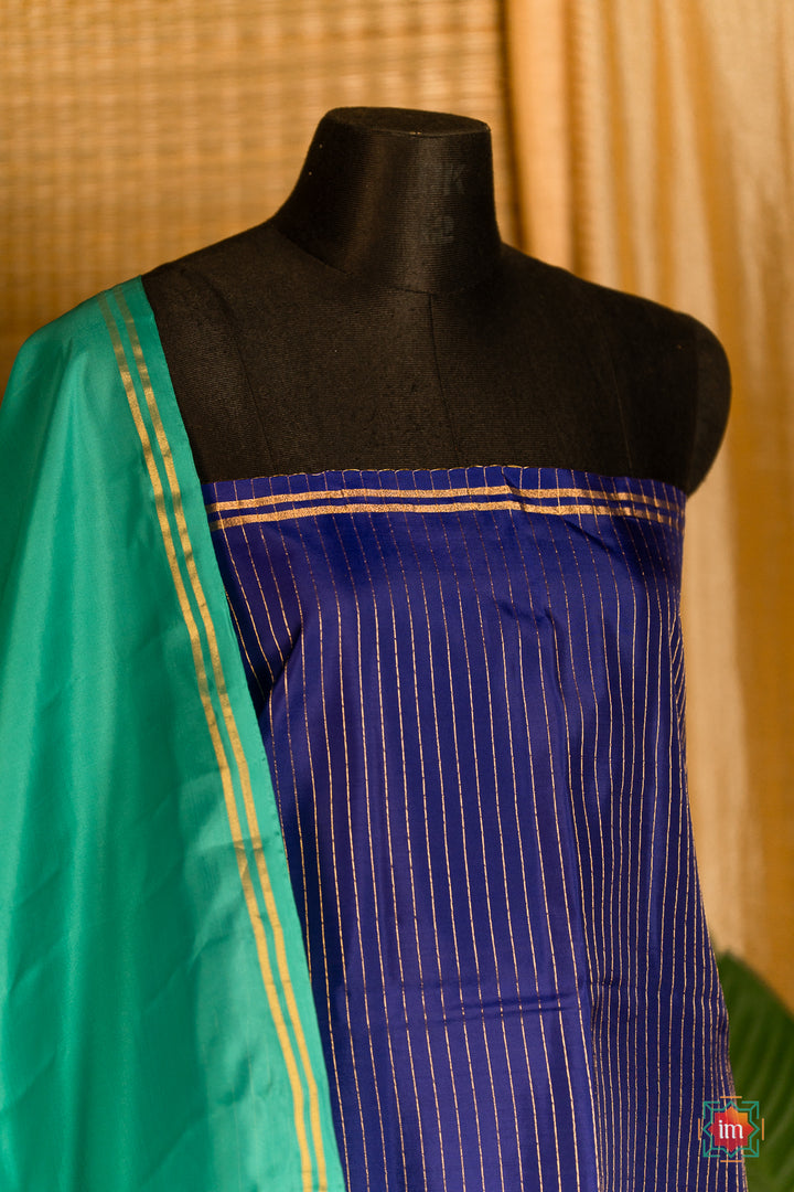 Turquoise-Soft-Silk-Handloom-Saree-Nadee-5-The-Indian-Motif