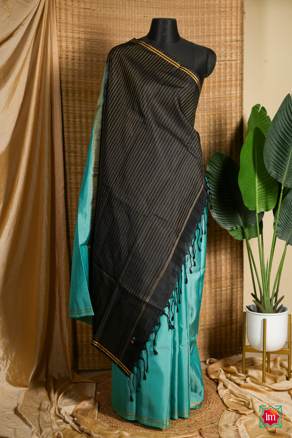 Turquoise-With-Black-Soft-Silk-Handloom-Saree-Jheel-The-Indian-Motif