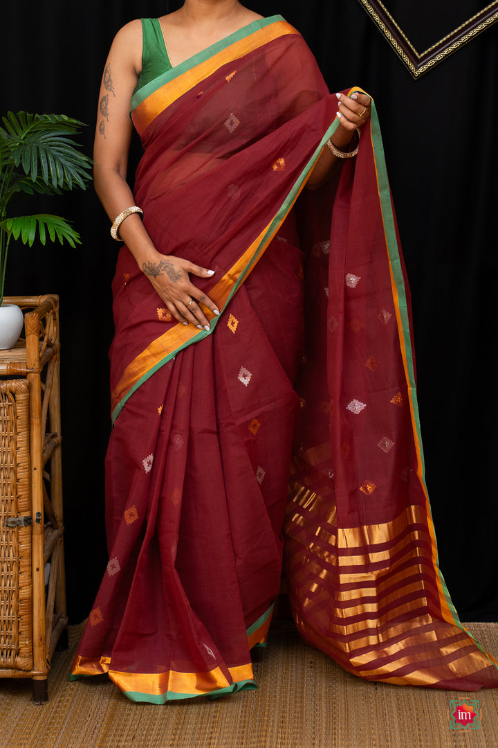 Vermillion-Venkatgiri-Cotton-Saree-Kumkuma-1-The-Indian-Motif