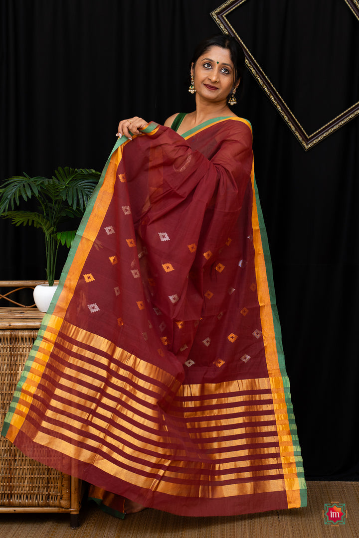Vermillion-Venkatgiri-Cotton-Saree-Kumkuma-4-The-Indian-Motif