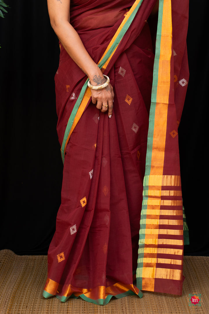 Vermillion-Venkatgiri-Cotton-Saree-Kumkuma-6-The-Indian-Motif