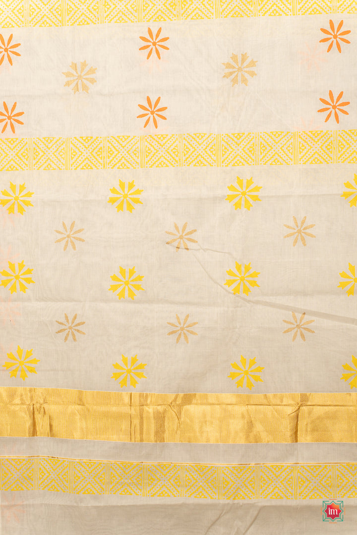 White-Kasavu-Floral-Motif-Zari-Border-Jugalbandhi-Saree-Parijatam-4-The-Indian-Motif