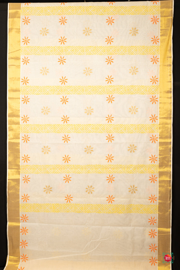 White-Kasavu-Floral-Motif-Zari-Border-Jugalbandhi-Saree-Parijatam-5-The-Indian-Motif