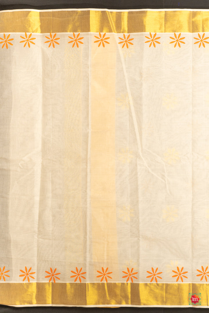 White-Kasavu-Floral-Motif-Zari-Border-Jugalbandhi-Saree-Parijatam-6-The-Indian-Motif