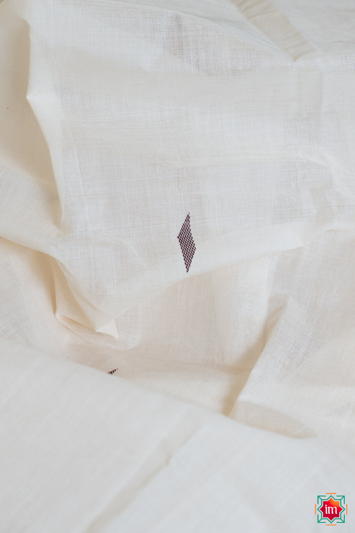 White Kasavu Handloom Cotton Saree Chakkarakutty-1-The Indian Motif