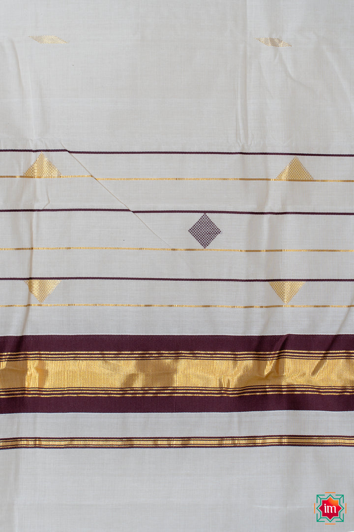 White Kasavu Handloom Cotton Saree Chakkarakutty-3-The Indian Motif