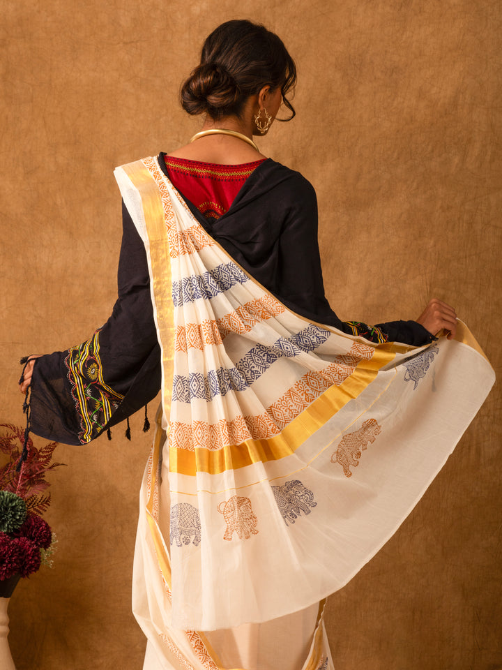 White Kasavu Traditional Motif Zari Border Jugalbandhi Saree Yaanai-5-The Indian Motif