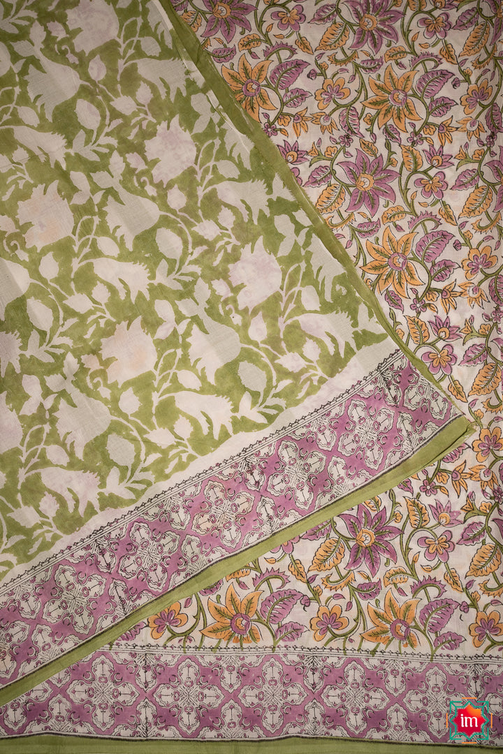 White-Mauve-Floral-Bagru-Handblock-Printed-Mul-Cotton-Saree-Meghna-5-The-Indian-Motif