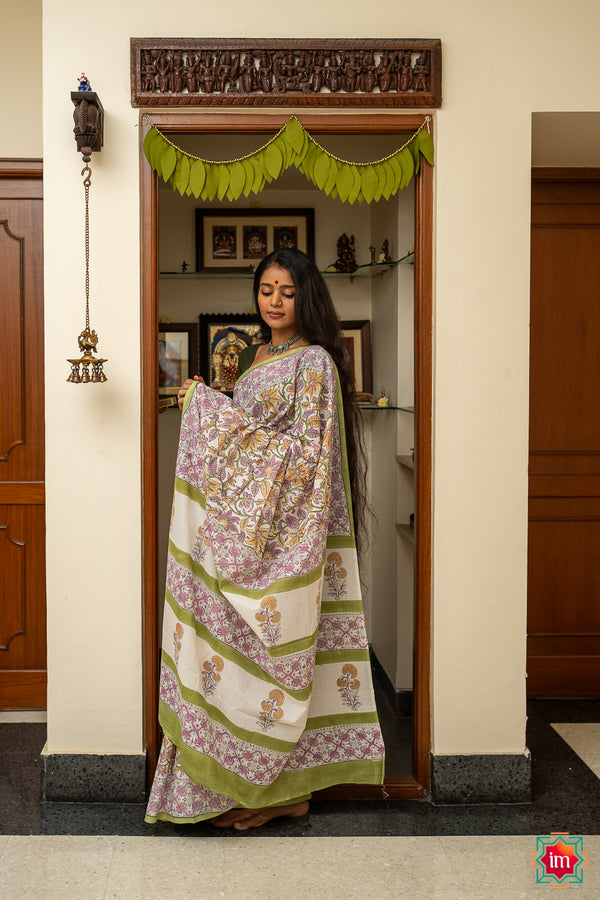 White-Mauve-Floral-Bagru-Handblock-Printed-Mul-Cotton-Saree-Meghna-The-Indian-Motif