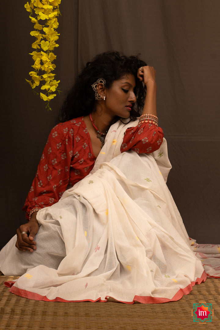 White Mul Cotton Bengal Jamdhani Saree Moushumi-4-The Indian Motif