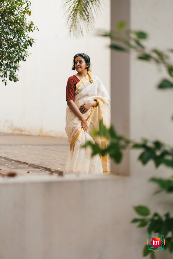 White-Onam-Kasavu-Kolam-Motif-Jugalbandhi-Saree-Pookalam-2-The-Indian-Motif
