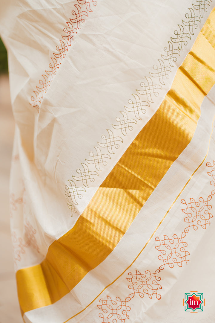 White-Onam-Kasavu-Kolam-Motif-Jugalbandhi-Saree-Pookalam-8-The-Indian-motif