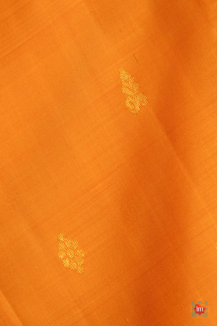 Yellow-With-Green-Kanjivaram-Silk-Saree-Mambazham-4-The-Indian-Motif