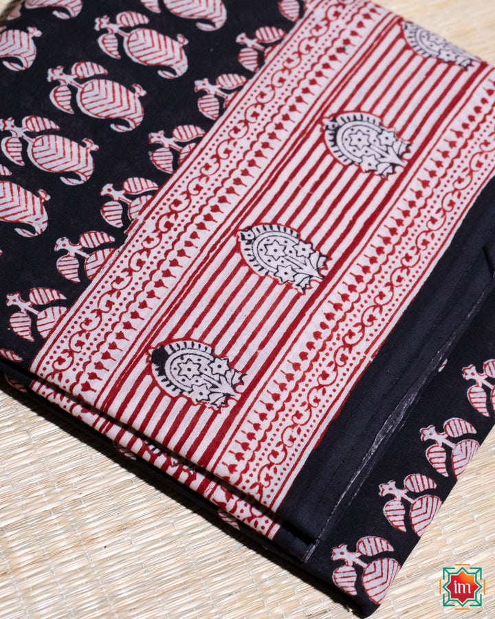 Black-Handblock-Floral-Printed-Bagh -mul-Cotton-Saree-Black-Cloud-1-The-Indian-motif