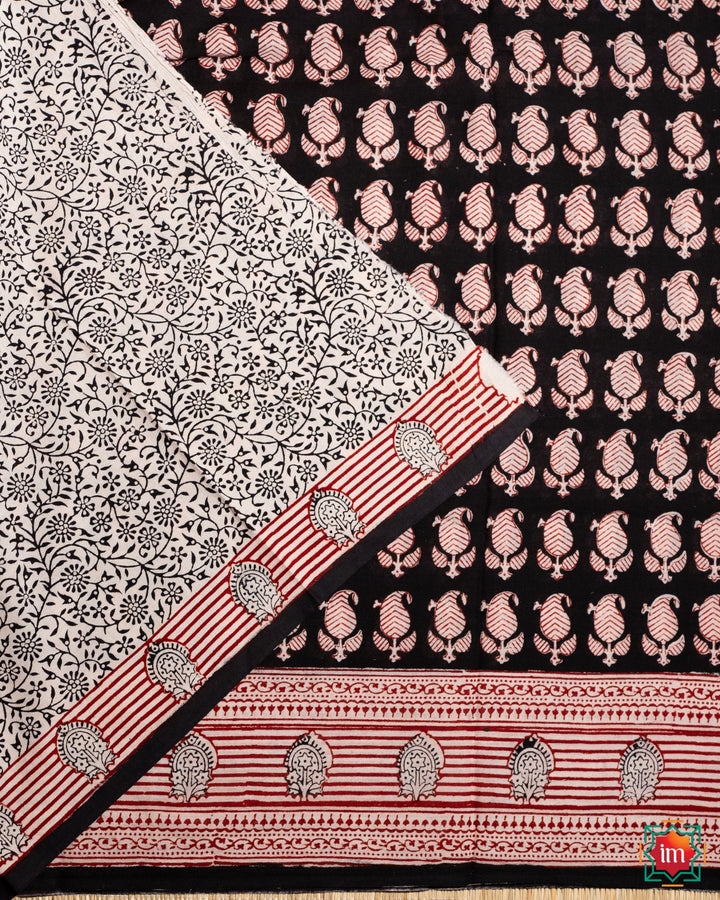 Black-Handblock-Floral-Printed-Bagh -mul-Cotton-Saree-Black-Cloud-7-The-Indian-motif