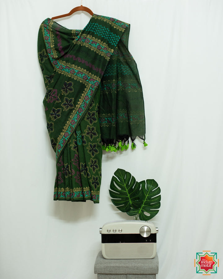 Green Floral Handblock Printed Mul Cotton Jugalbandhi Saree Forest Goddess-1-The Indian Motif