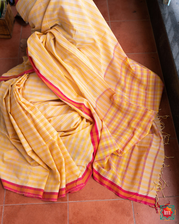 Handwoven Maheshwari Silk Cotton Saree Khushboo 3- The Indian Motif