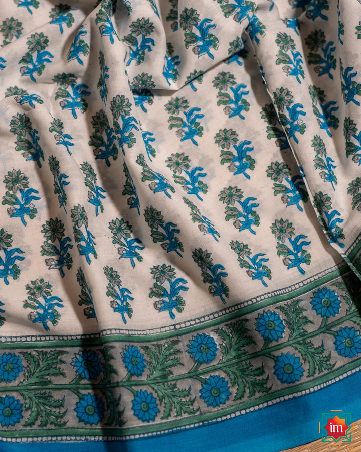 White Floral Handblock Printed Sanganer Mul Cotton Saree Lal Chadi Maidan Khadi-1-The Indian Motif
