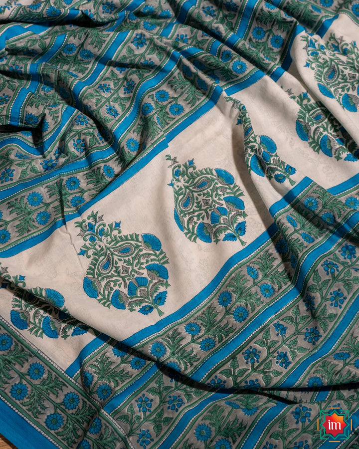White Floral Handblock Printed Sanganer Mul Cotton Saree Lal Chadi Maidan Khadi-2-The Indian Motif